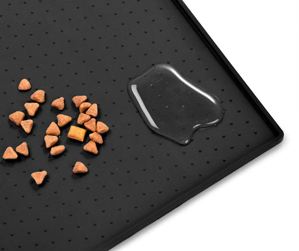 M 60*40cm black Waterproof non-slip silicone pet feeding mat AZ22398