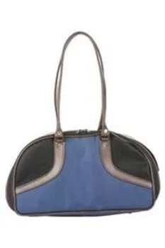 Roxy Carrier