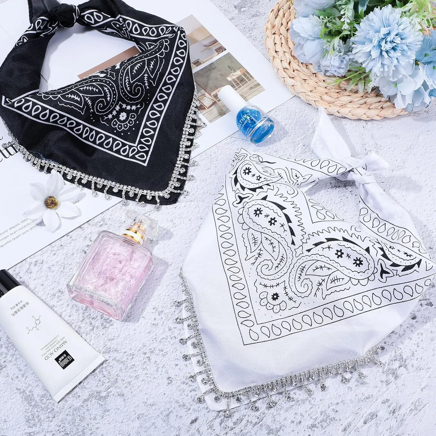 Vabean 2 Pcs Disco Rhinestone Fringed Bandana Paisley Bandanas Cowgirl Bachelorette Rhinestones Tassel Kerchief